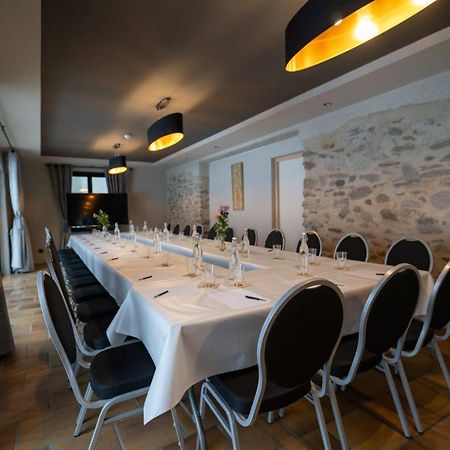 Hotel Restaurant Le Madame La Ferriere  Bagian luar foto